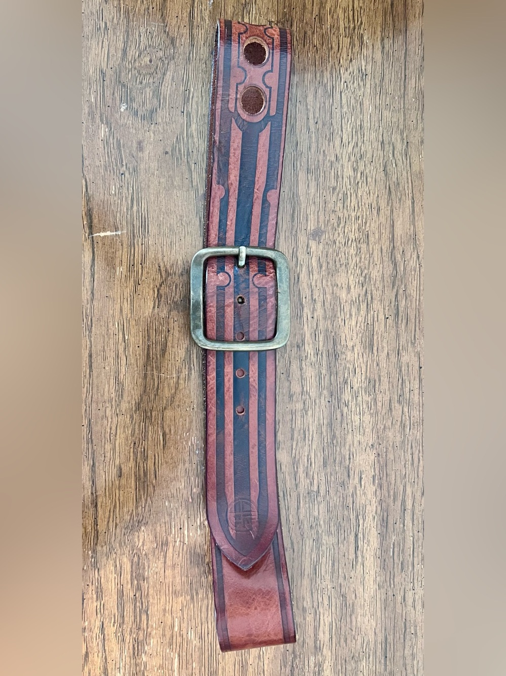 Rare Vintage Diesel Cissi Brown Leather Belt with Black Stripe Detail. 90/36